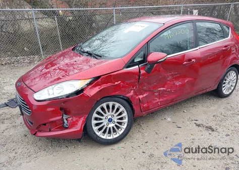 2015 Ford Fiesta Titanium из США, поврежденный, VIN 3FADP4FJ9FM210743